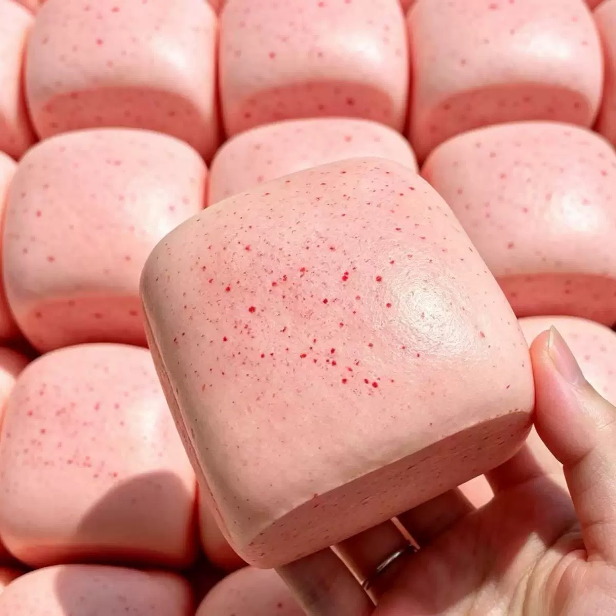 PU Slow Rising Sticky Cube Squ - огляд і ціна Korean Food Snacks